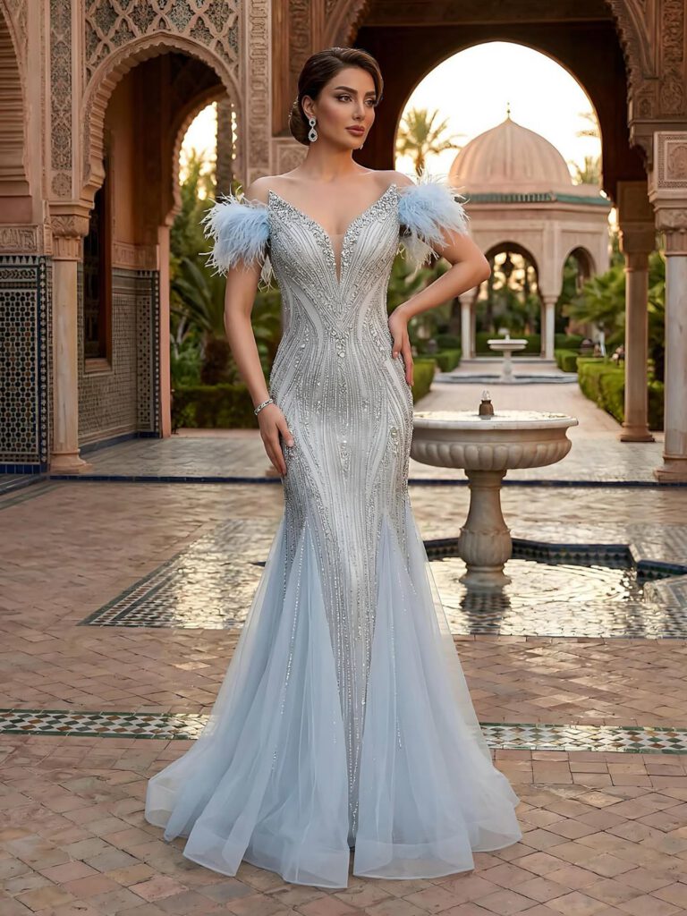 Nove Dress beige Meerjungfrau Abendkleid mit Perlenstickerei und Federn