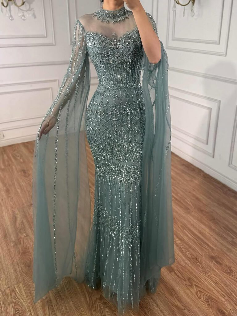 Nove Dress blau Meerjungfrau Abendkleid mit Perlenstickerei und Cape-Ärmeln im arabischen Stil