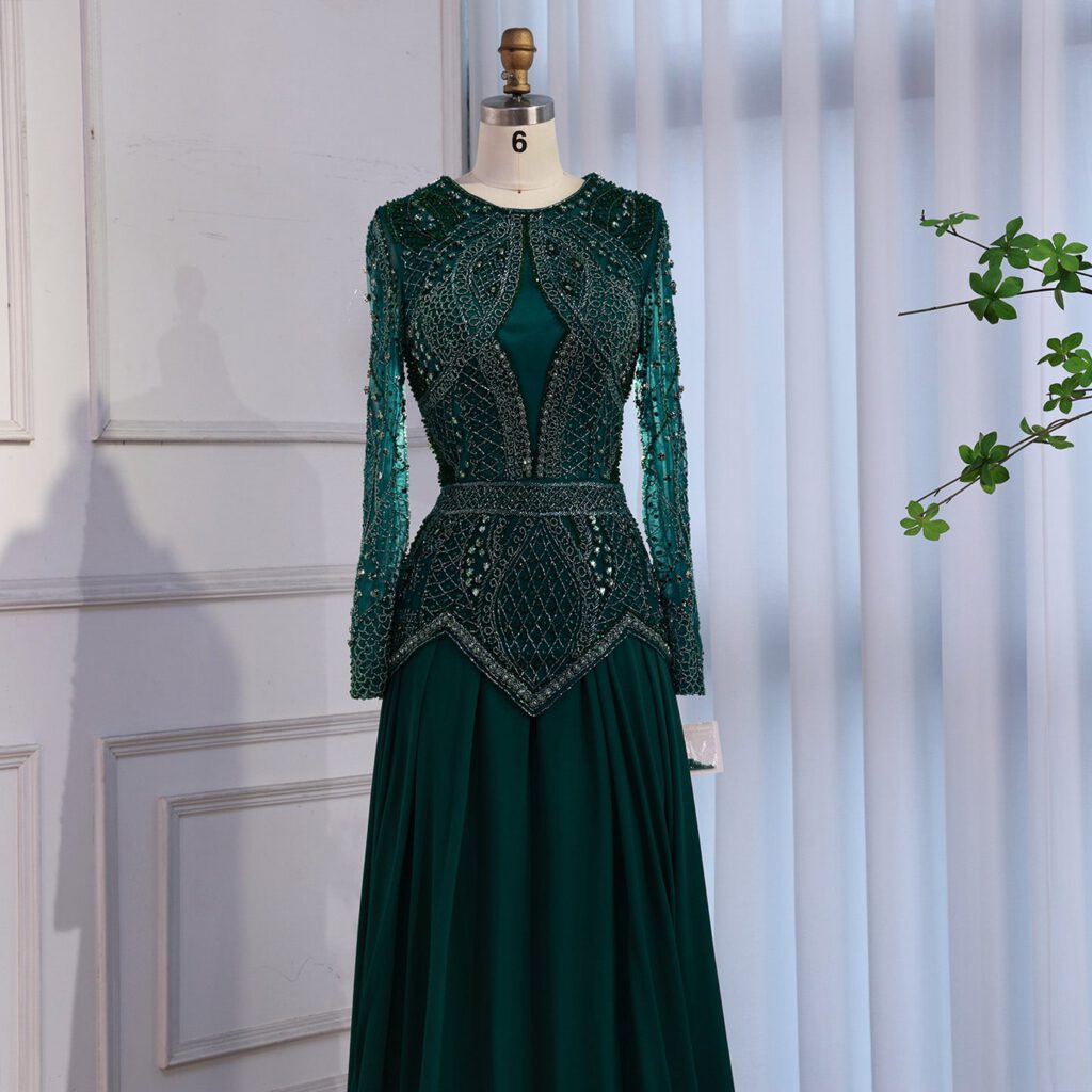 Nove Dress blau Abendkleid mit Perlenstickerei und langen Ärmeln im Modest-Stil