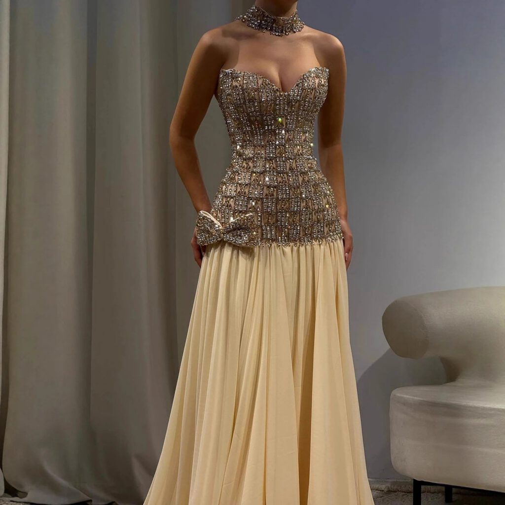 Nove Dress فستان سهرة شامبانيا قصة A-line مطعم بالكريستال
