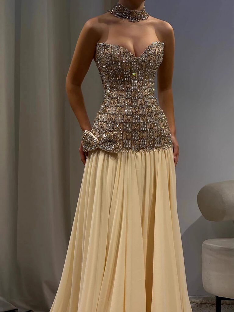 Nove Dress فستان سهرة شامبانيا قصة A-line مطعم بالكريستال