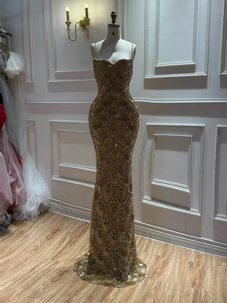 Nove Dress gold Meerjungfrau Abendkleid mit Perlenstickerei