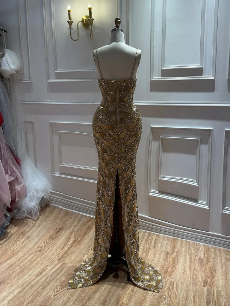 Nove Dress gold Meerjungfrau Abendkleid mit Perlenstickerei