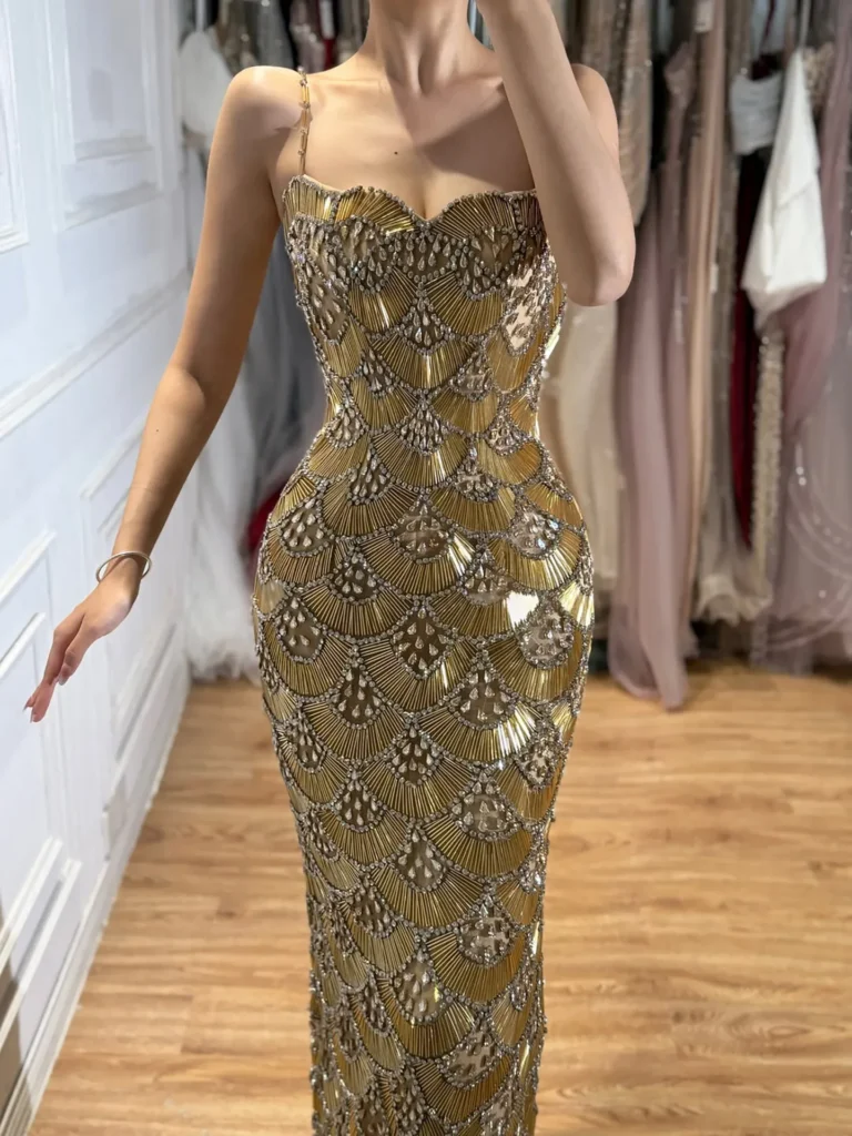 Nove Dress gold Meerjungfrau Abendkleid mit Perlenstickerei