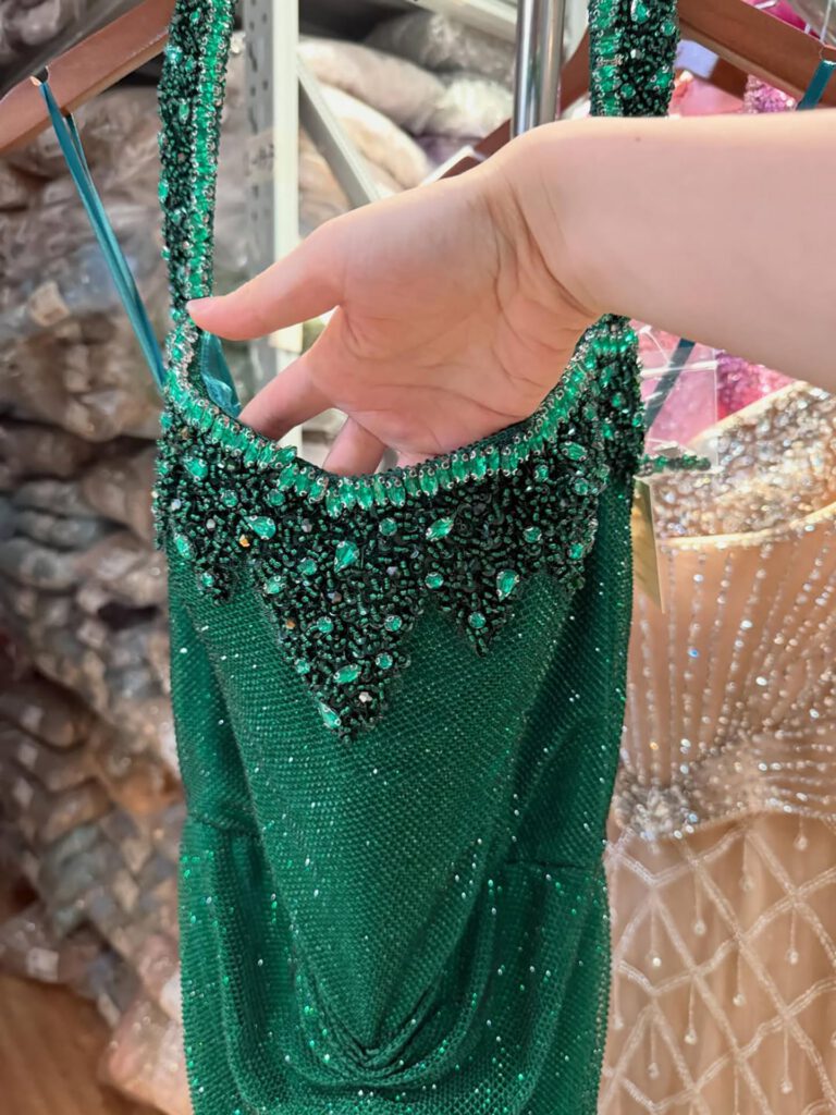 Nove Dress goud mermaid avondjurk met kristalborduurwerk en halter