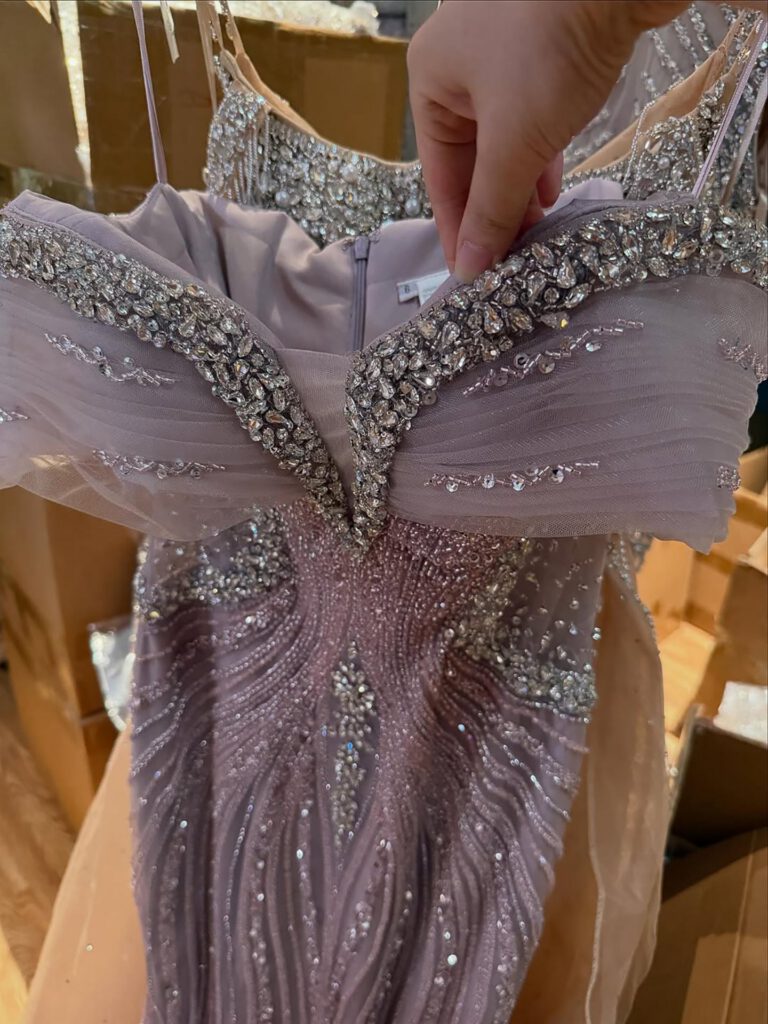 Nove Dress gold Meerjungfrau Abendkleid mit Kristallbesatz im arabischen Stil