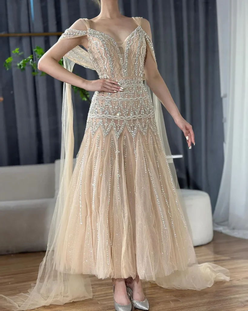 Nove Dress nude A-Linie Abendkleid mit Perlenstickerei im arabischen Stil