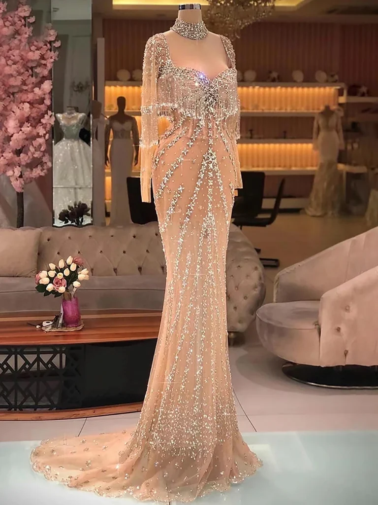 Nove Dress nude Meerjungfrau Abendkleid mit Perlenstickerei im arabischen Stil