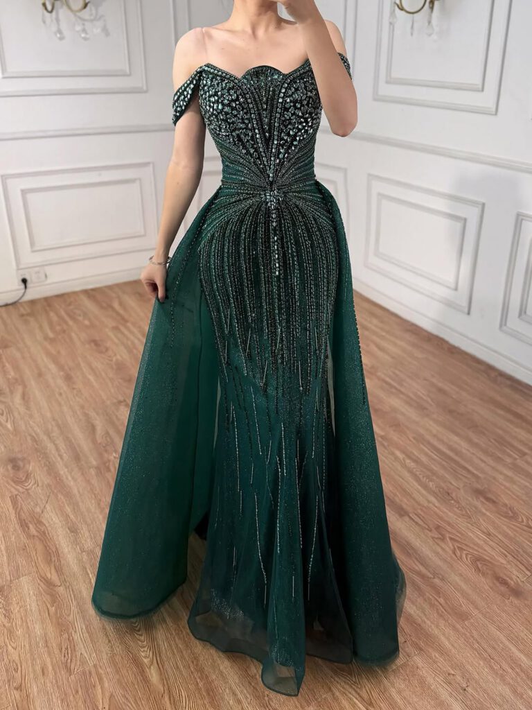Nove Dress nude Meerjungfrau Abendkleid mit Perlenstickerei und schulterfreiem Schnitt