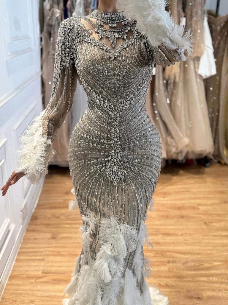 Nove Dress فستان سهرة نود حورية البحر مطعم بالكريستال ريش