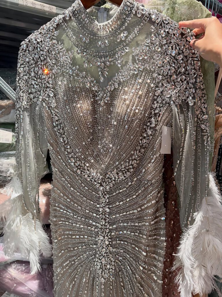 Nove Dress فستان سهرة نود حورية البحر مطعم بالكريستال ريش
