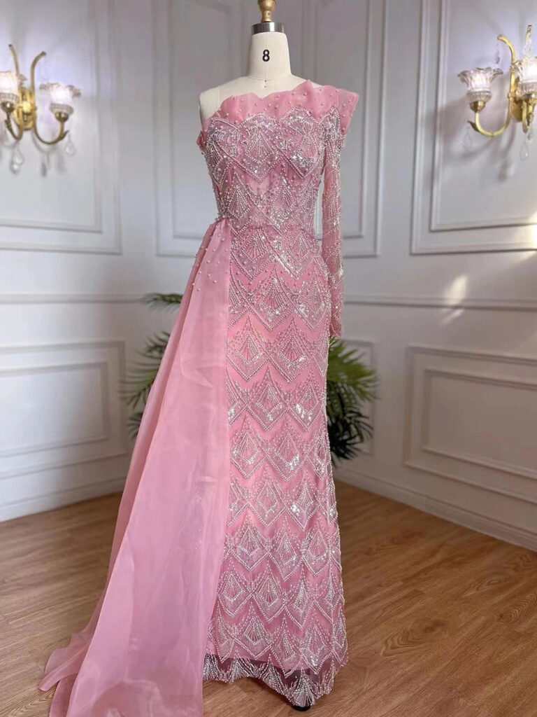 Nove Dress Abendkleid mit Perlenbesatz und One-Shoulder