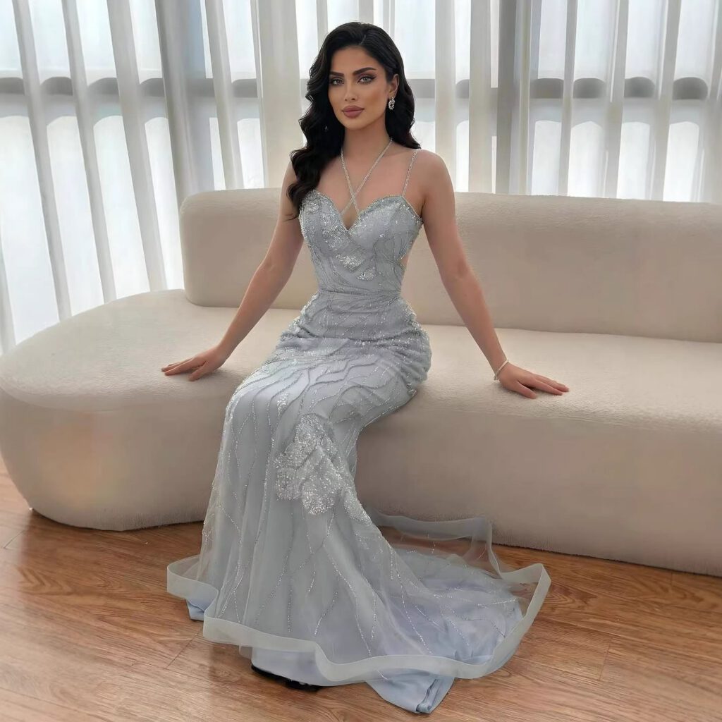 Nove Dress rosa Meerjungfrau Abendkleid mit Perlenstickerei