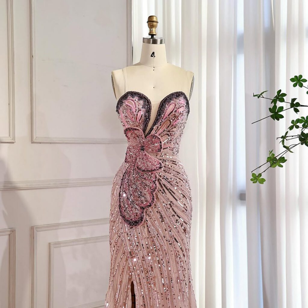 Nove Dress فستان سهرة وردي حورية البحر فتحة عالية عربي