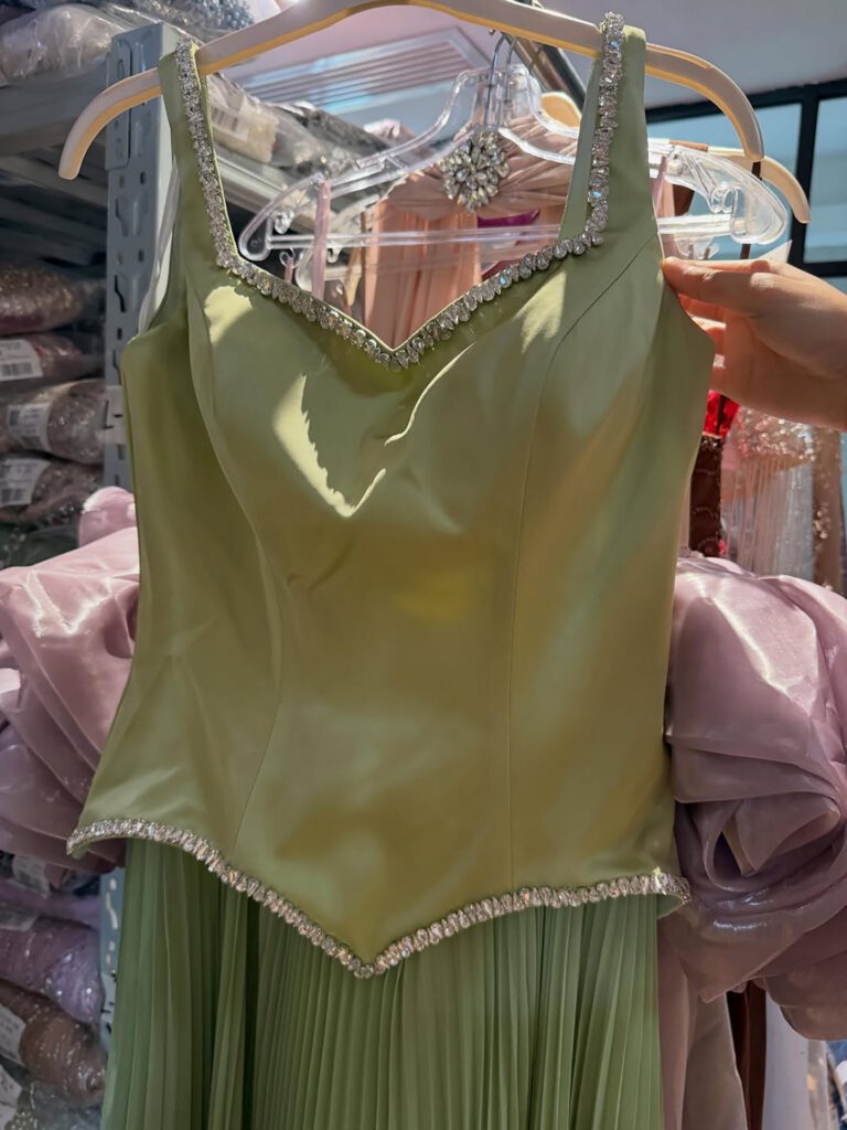Nove Dress فستان سهرة أخضر ساج قصة A-line ساتان حفلة تخرج