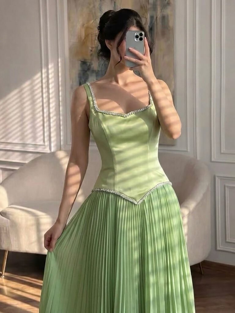 Nove Dress فستان سهرة أخضر ساج قصة A-line ساتان حفلة تخرج