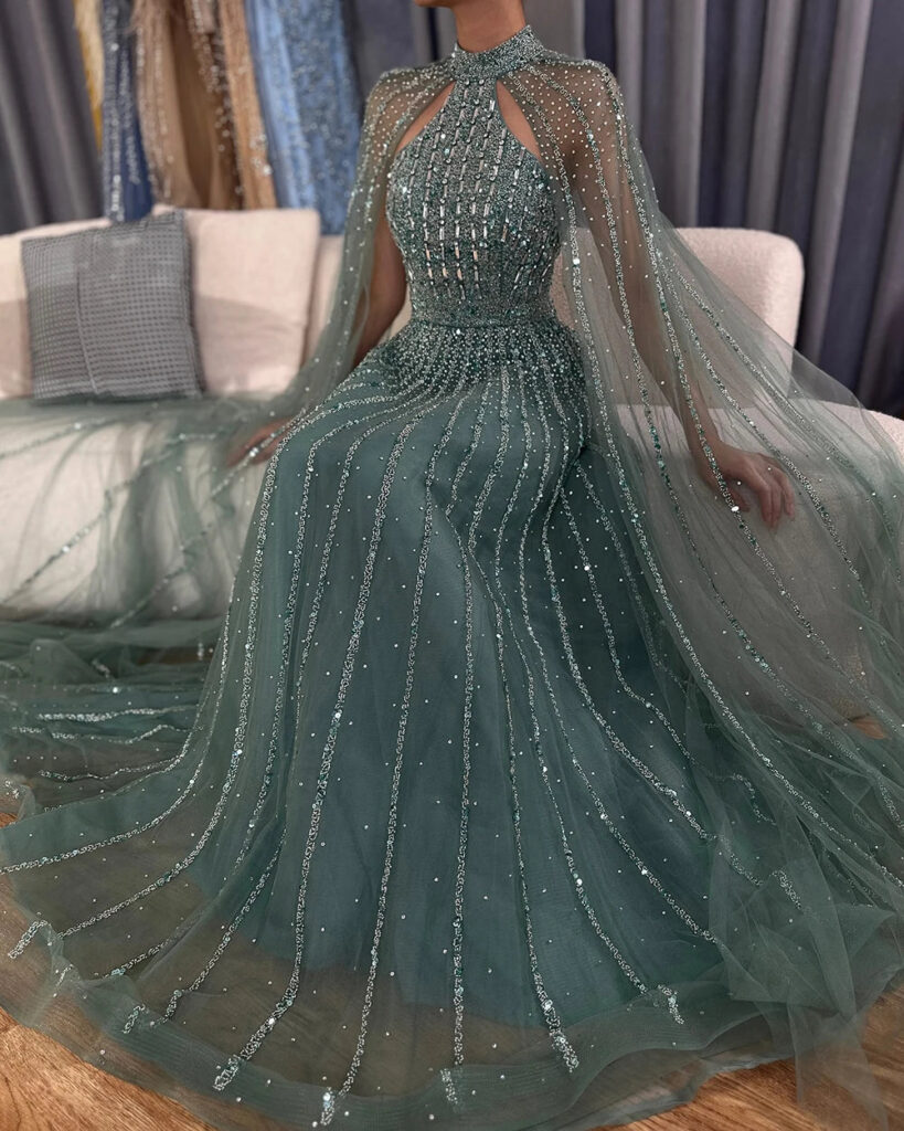 Nove Dress فستان سهرة تركواز قصة A-line مطرز أكمام كيب
