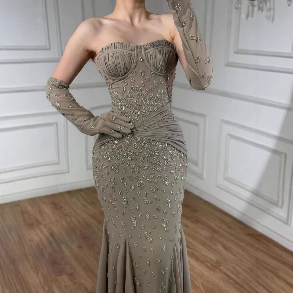 Nove Dress türkis Abendkleid mit Perlenstickerei