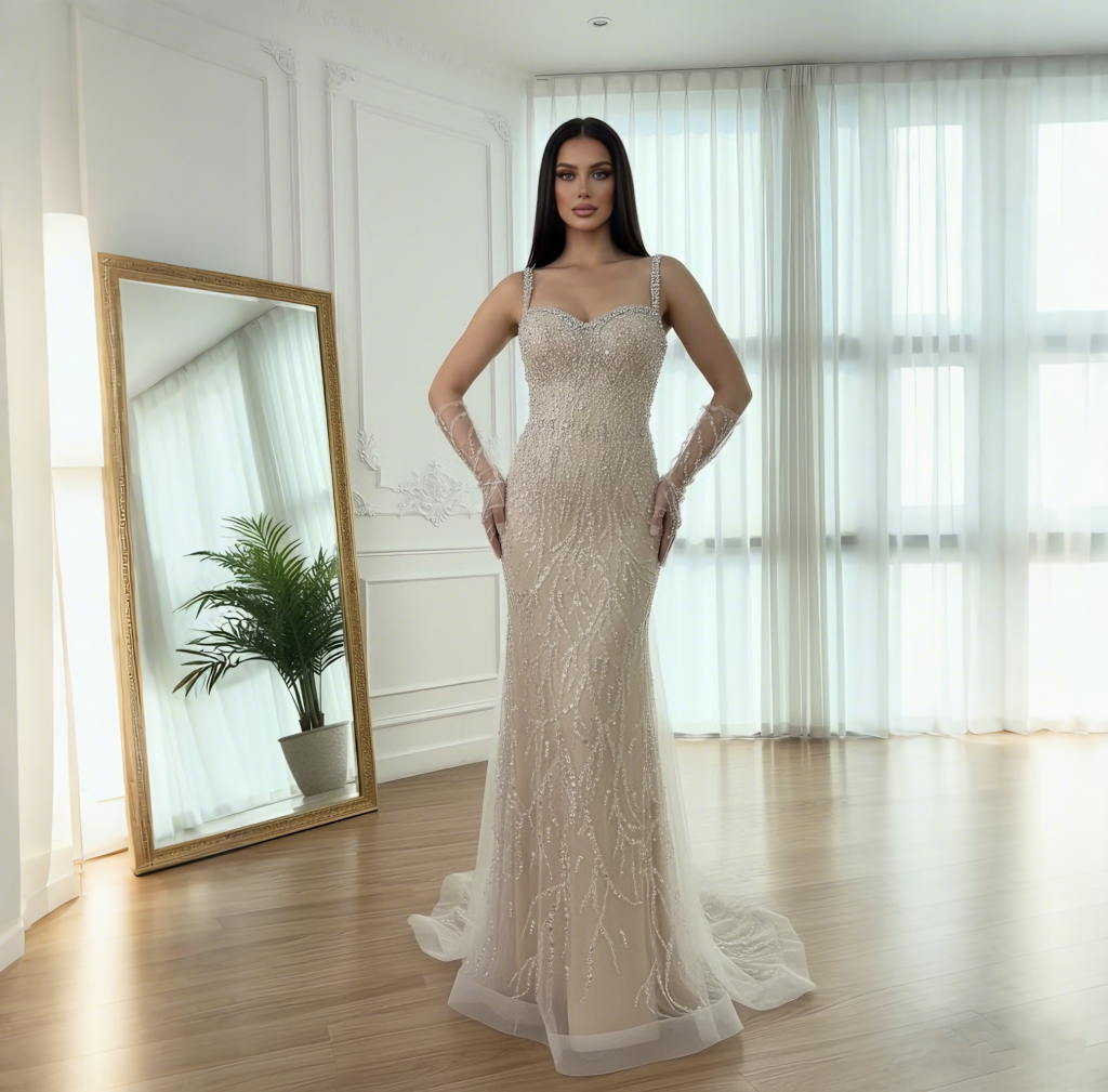Nove Dress weiß-nude Meerjungfrau Abendkleid mit Perlenbesatz und Spitze